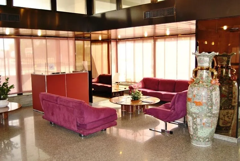 Cristal Hotel-1