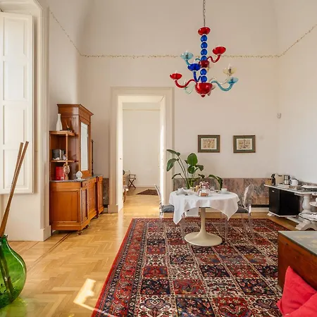 Palazzo De Giorgi B&B-3